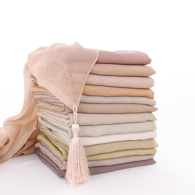 NADIYA - Everyday Scarf Square Paris Japan Tassel Premium