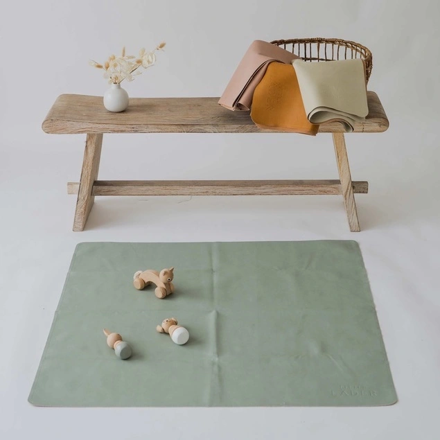 Little Lader MIDI Versatile Vegan Leather Mat, Alas Ompol Perlak Bayi & Anak