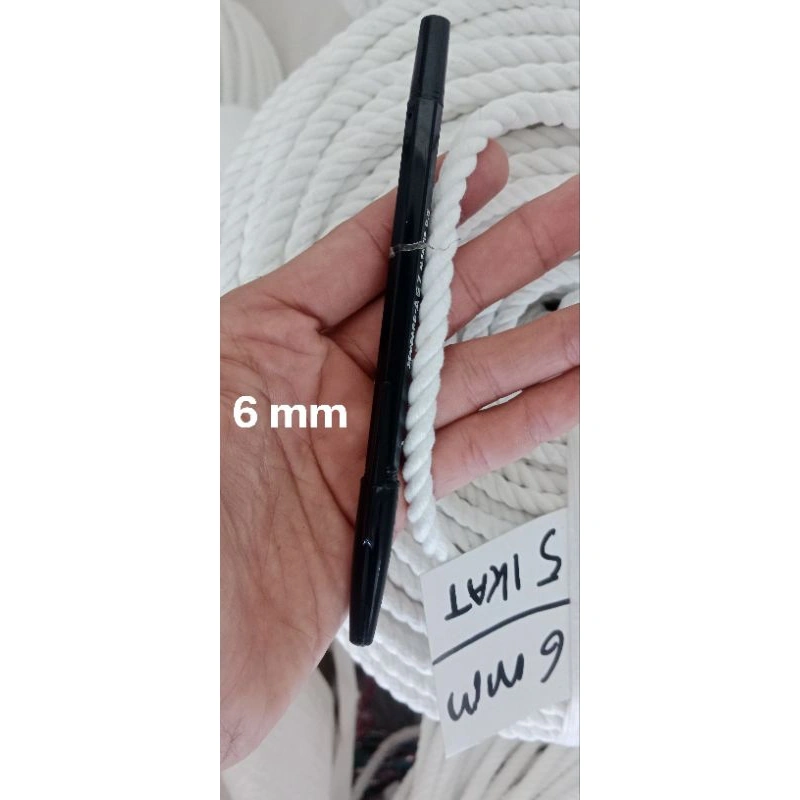 Tali tambang kain.. warna putih tissu.. no 6mm.. panjang 30 meter