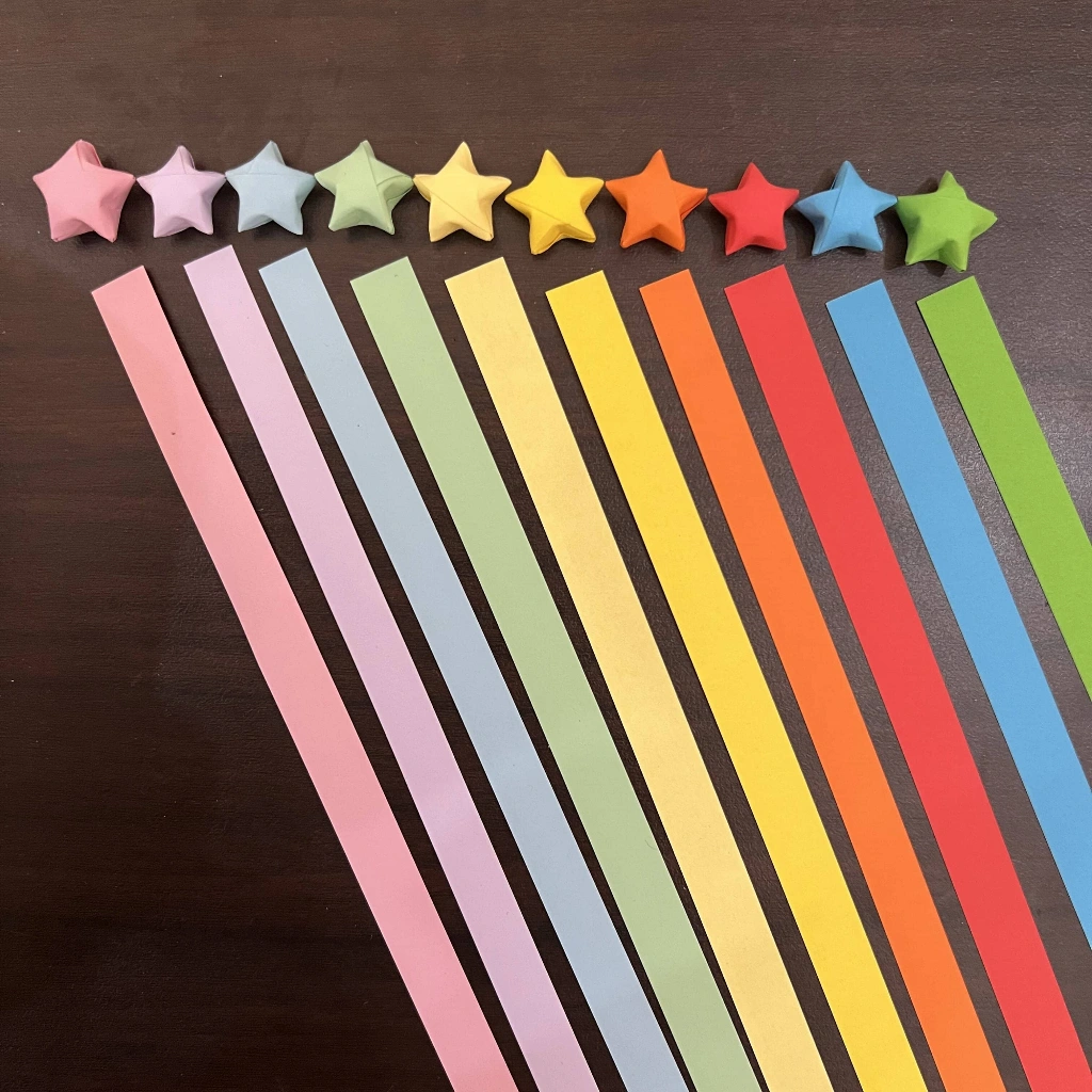 Paket 11 Warna 550 Lembar Kertas Bintang Origami Star Paper Lipat Motif Kertas Quilling Papercraft Craft Crafting DIY Handcraft Kerajinan Prakarya Art Perlengkapan Peralatan Warni Pastel Macaron Seni Kesenian Hidden Love Tools Dekor Hiasan Tri Tunggal