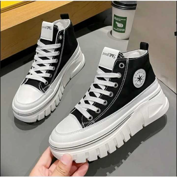 SEPATU SNEAKERS WANITA BAHAN CANVAS MOTIF CATUR LIMITED EDITIONS SEPATU CEWEK FASHIONABLE SHOES