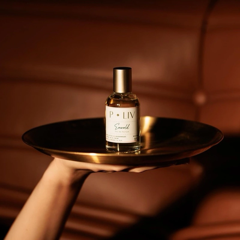 PLIV - Eau de Parfum EMERALD | Parfum Tahan Lama - Minyak Wangi Badan Essential Oil Perfume Body Mist, Pewangi, Pengharum, Minyak Wangi Aromatherapy Aromaterapi Essential Oil, Body Fragrance
