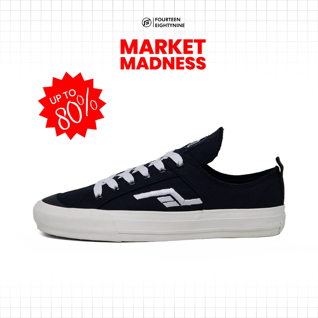 1489 - Novus Black Vulcanized Sepatu Skate - FE6