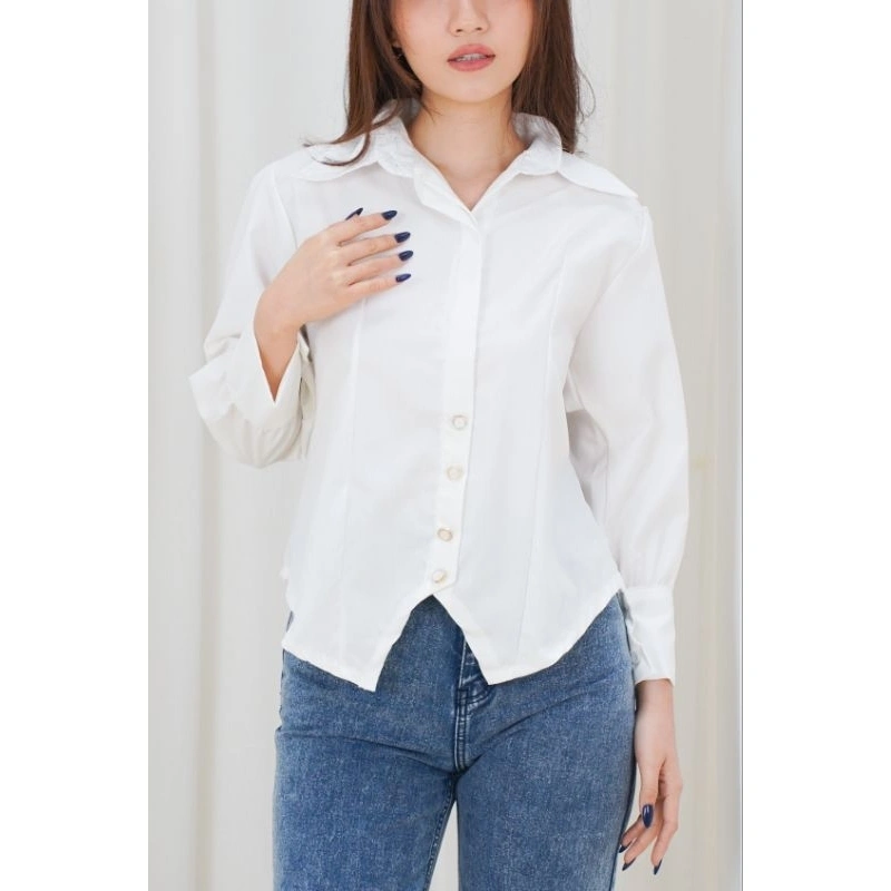 RIEVE | Yuna Classic Blouse | Kemeja Wanita Lengan Panjang | Korean Casual Slim Fit Office Wear