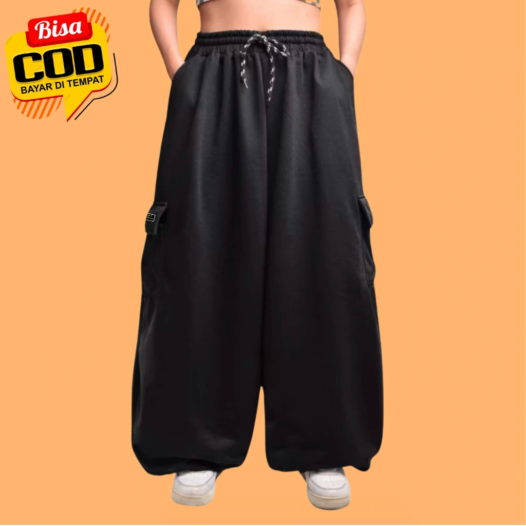 Synthesis Expertise Celana Panjang Baggy Balloon With Back Pocket Wolf Polos