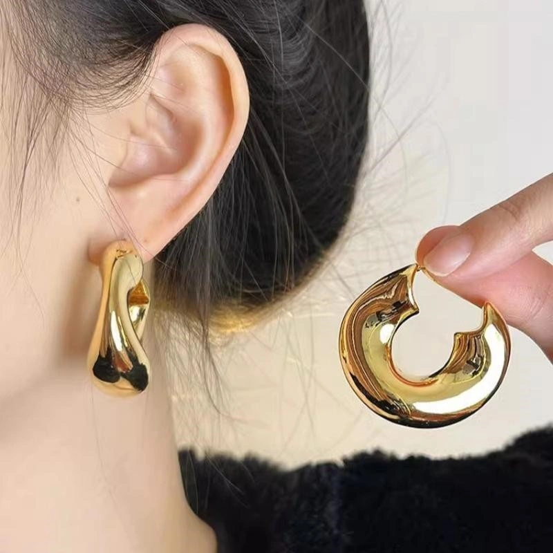Anting-anting melingkar geometris sederhana yang modis, anting-anting berbentuk C yang berlebihan, anting-anting turban yang modis, perak 925