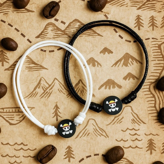 Couple Gelang Anime Manga One Piece Hitam Putih Tali Korea Waterproof Gelang Vintage Bajak Laut
