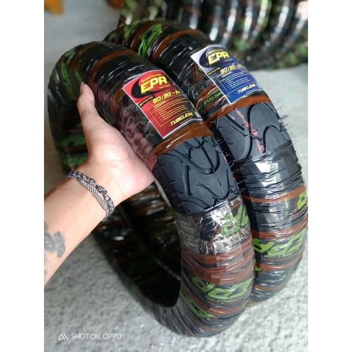 Paket Sepasang Ban Motor Tubles Matic Beat Mio Vario ( Ukuran 80/90 & 90/90 Ring 14 )