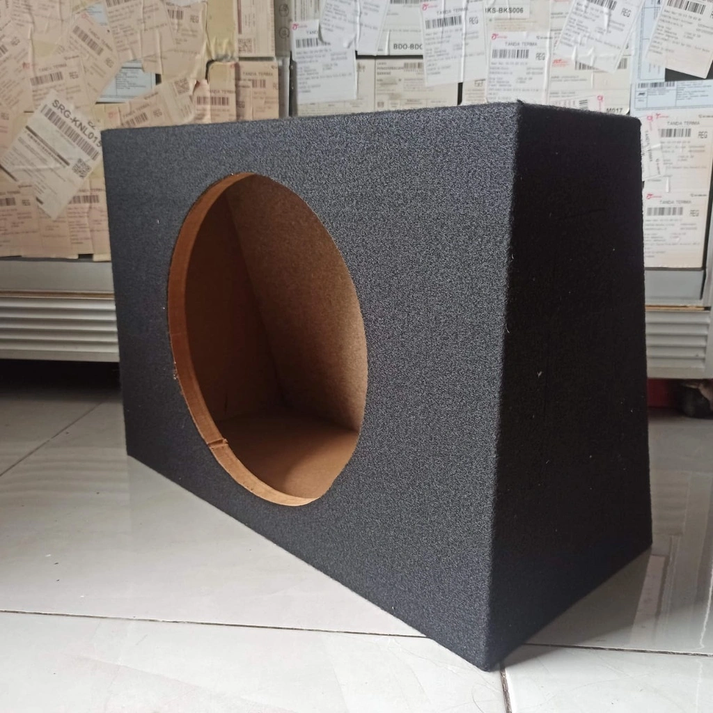 Termurah!!! Box Subwoofer 10 inch / 12 inch Model Miring Avanza Xenia Pick Up / Box Salon Audio Mobil, Box Speaker, Box Bass lapis Karpet Hitam