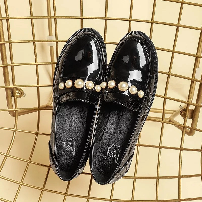 Sepatu Wanita Loafers Docmart Style Mutiara Premium Series Shoes 0677