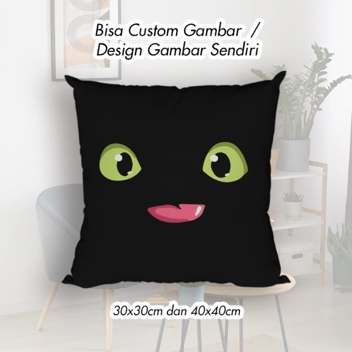 Night Fury / Toothless DreamWorks  - ini bukan link Bantal Custom, Tapi bisa Custom Bantal/ Bantal Sofa/ Bantal Dekorasi