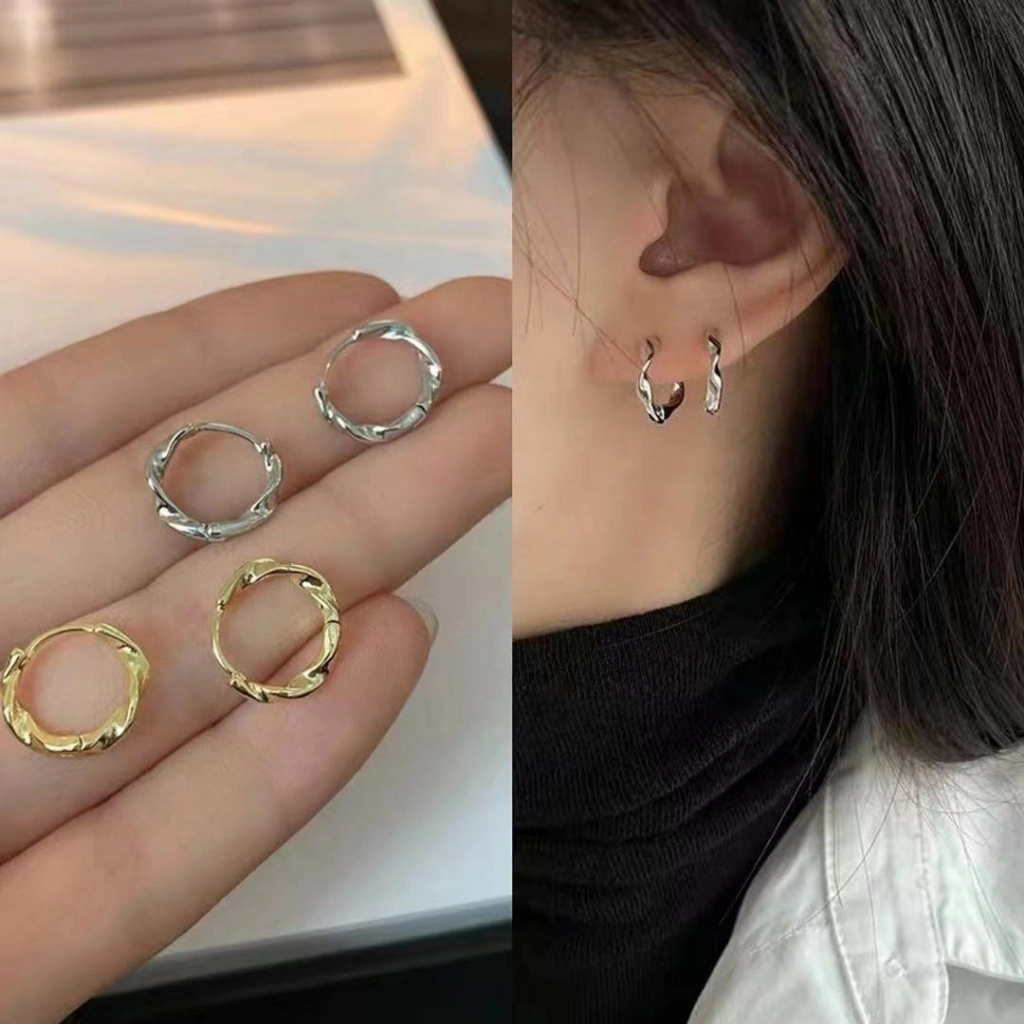 Mariela Anting Earring Stud Copper Wanita Gold Silver Tembaga Simple Elegan Edgy