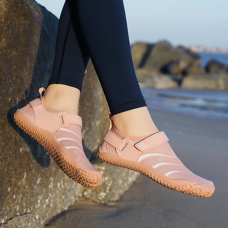 Sepatu Pantai Wanita Sepatu Poundfit Sepatu Wading Sepatu Tracking Sepatu Yoga  Sepatu Renang Sepatu Rafting Sepatu Diving Sepatu Surfing Sepatu Air Sepatu Snorkling Sepatu Berenang