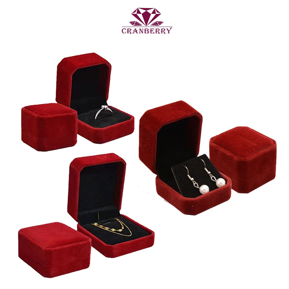 Box Cincin Kalung Anting Gelang Bahan Beludru Elegant Mewah Simpel Untuk Gift Anniversary Tunangan