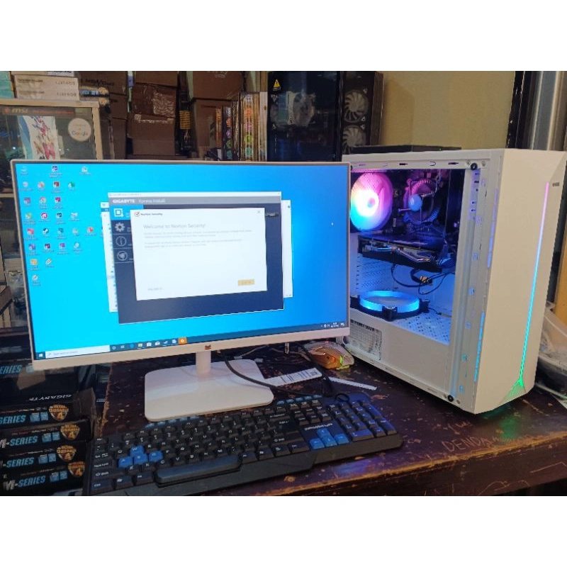PC lengkap core i7 RAM 16 SSD 256 HDD 500 VGA 8gb LED 24