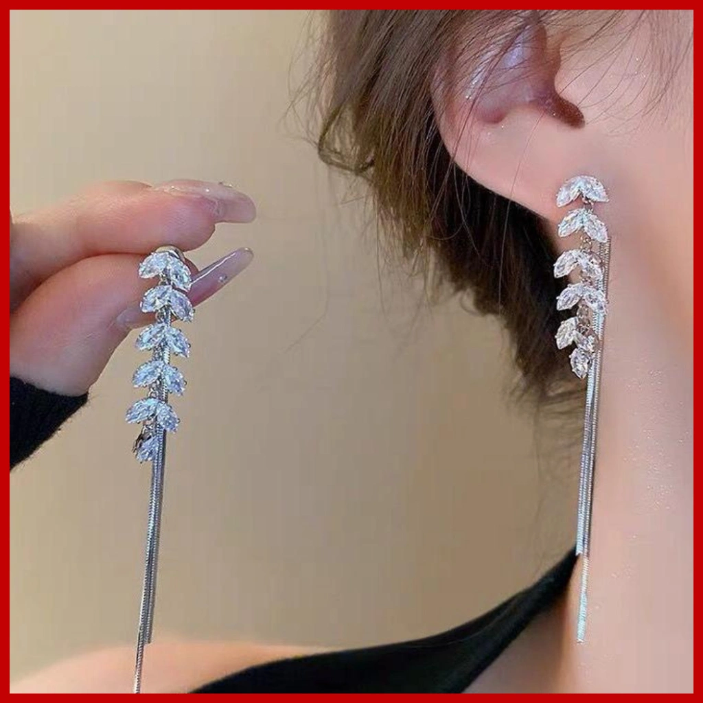 AT115 - ANTING SILVER GANDUM JUNTAI DAUN TUSUK KOREA STUD ELEGANT