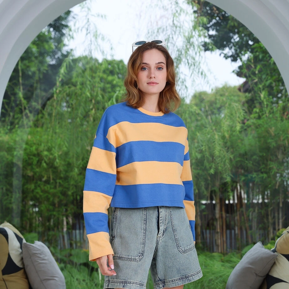 MUZCA WOMEN Crop Stripe Sweatshirt  // SKU15-2201
