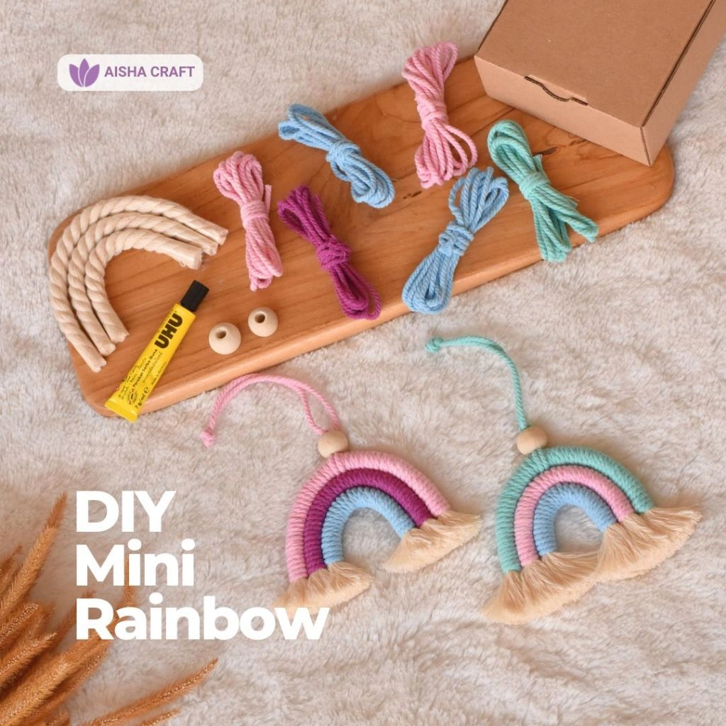 DIY Starter Kit Macrame Medium dan Mini Rainbow Bag Charm/Gantungan Tas Pelangi Bervariasi