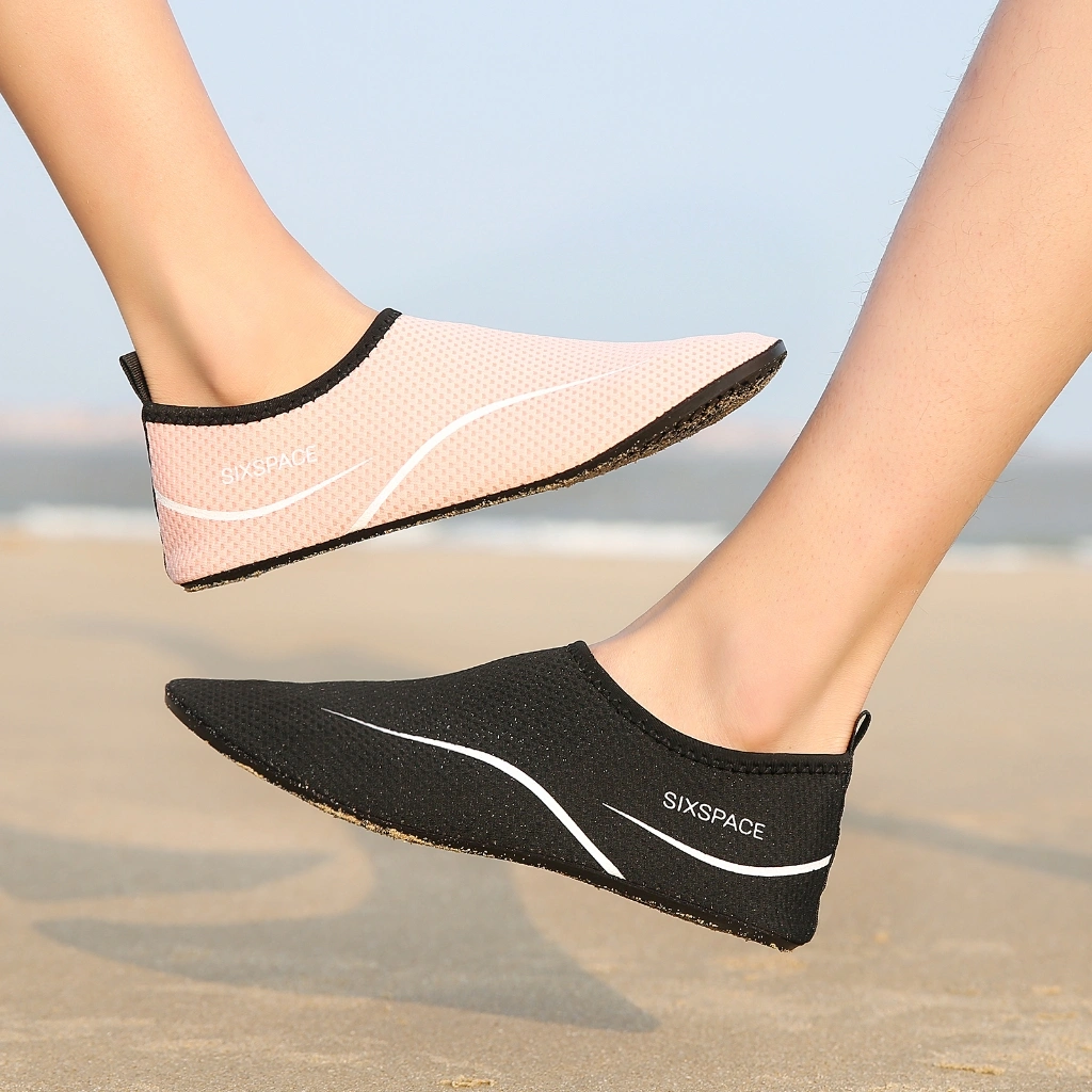 Sepatu Pantai Sepatu Renang Sepatu Yoga Sepatu Diving Sepatu Rafting Sepatu Snorkling Sepatu Poundfit Sepatu Wading Sepatu Tracking Sepatu Air Water Shoes