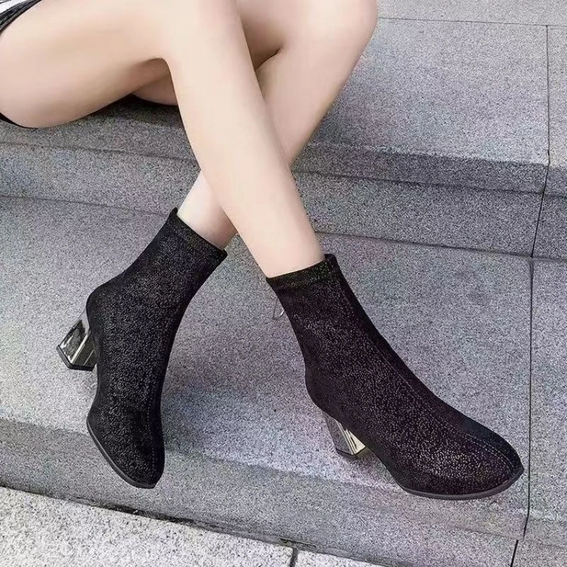 Sepatu Ankle Boots Heels Suede Wanita Hak Chunky 6 cm B11