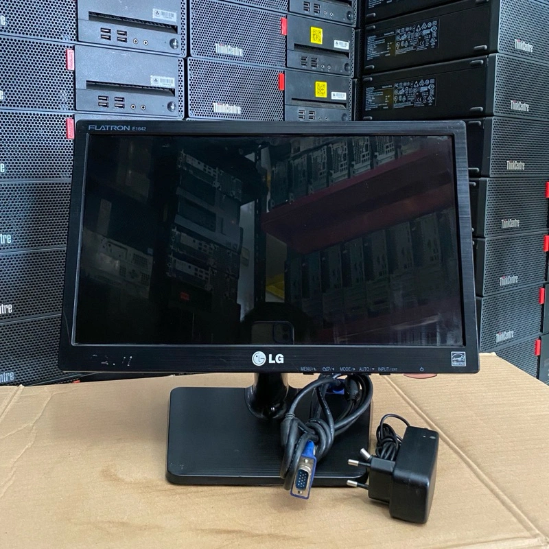 MONITOR LED LG 19/16”inch WiDE LIKE NEW