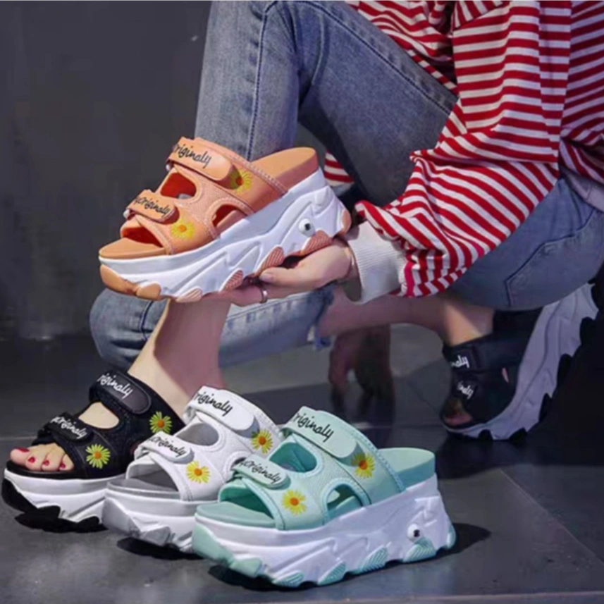 Anindia R Store - Sendal Wedges Selop Anak Wanita Motif Bunga