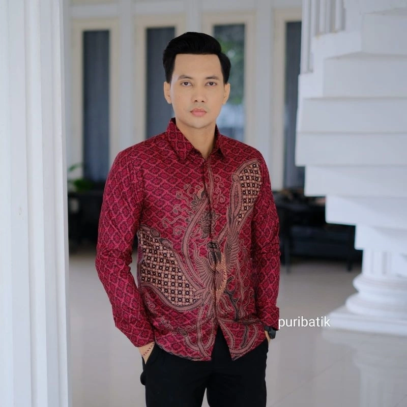 Kemeja batik pria prakoso merah maroon lengan panjang katun halus cuttingan slimffit