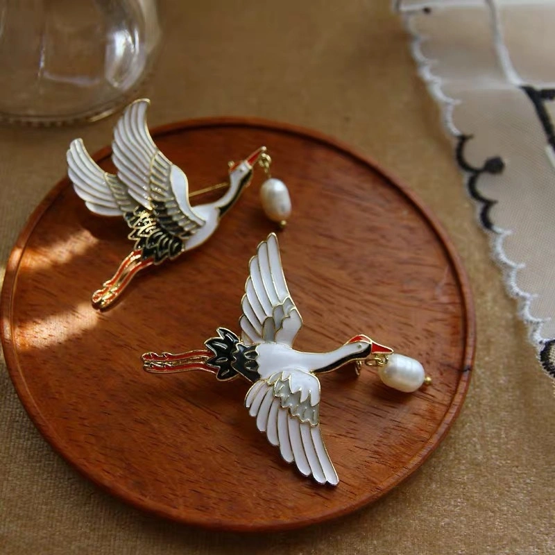 Bros Burung Crane Bird / Bross Dada / Brooch Kerudung Muslim Hijab / Aksesoris Pakaian