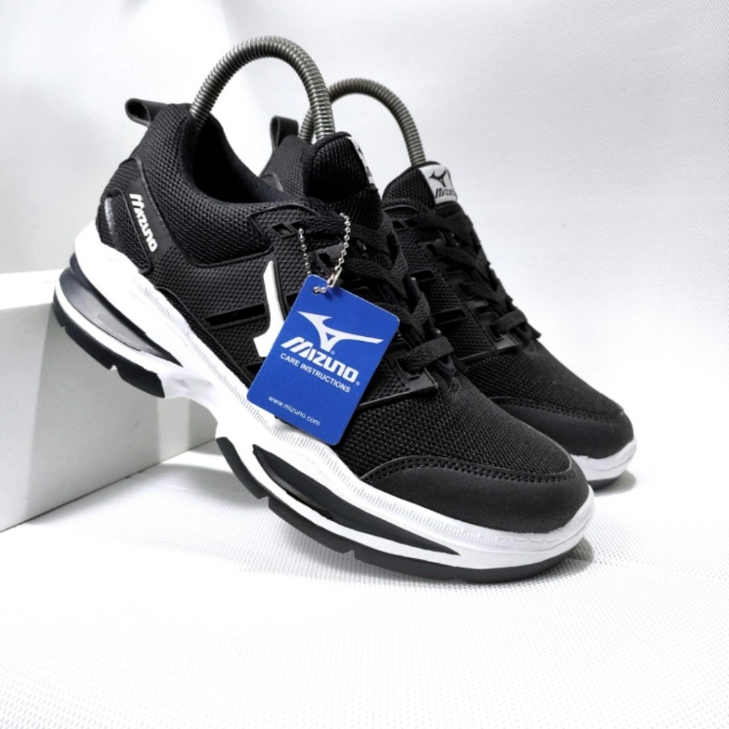 LIKE NEW!!Sepatu olahraga Terlaris Mizuno unisex/Sepatu Volly pria,wanita Mizuno tetbaru/sepatu running,jogging,lari,santai