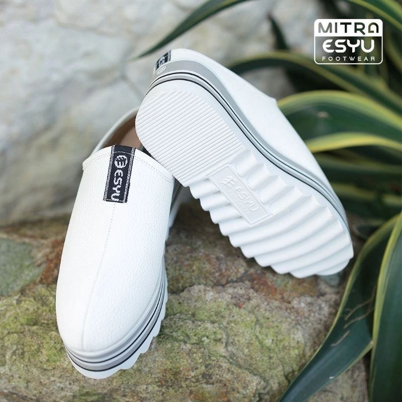 ESYUFOOTWEAR - CHIPS SERIES - Sepatu wedges