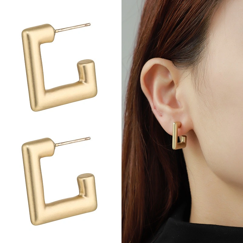 Anting persegi emas 925 sederhana dan serbaguna (gaya wanita) - Dekorasi/Souvenir hadiah/Anting mode wanita/Anting jilbab wanita modis