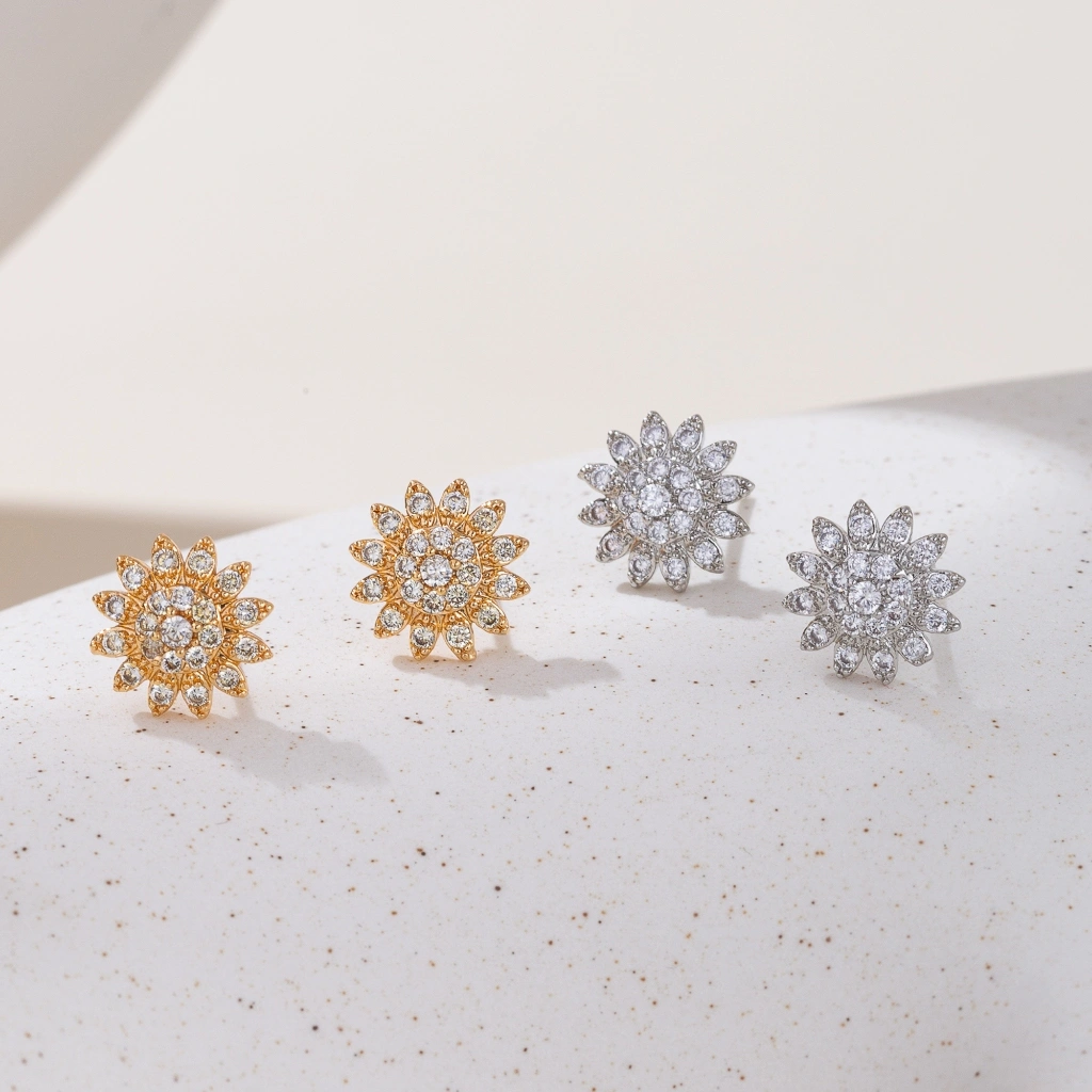 BLK Anting Tusuk Wanita Dewasa Motif Matahari Cristal B Emas Silver Titanium Aksesoris Kekinian