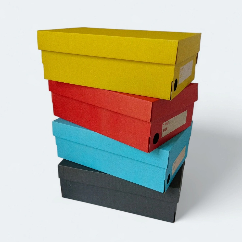 BOX SEPATU/DUS SEPATU WARNA RED, YELLOW, BIRU UK 31X19X11 cm/KARDUS SEPATU/KOTAK SEPATU/INNER BOX SEPATU/BOX SEPATU POLOS/BOX SEPATU