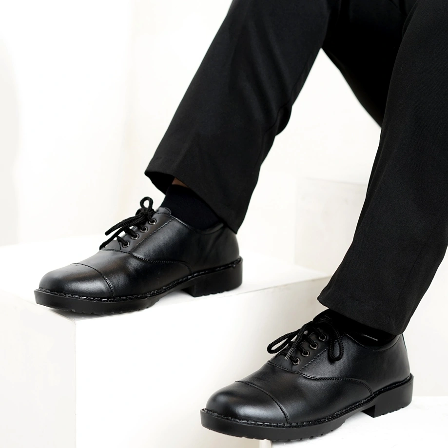Sepatu Pantofel Pria Model Tali Formal Kerja Kondangan