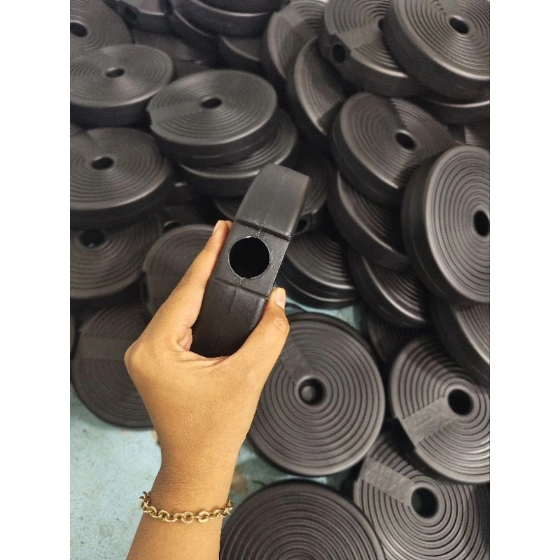 cover plate dumbbel / barbel 2,5kg kosongan tanpa isi (2 biji)