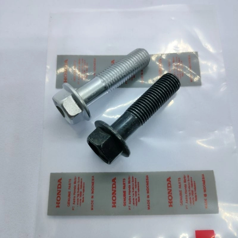 BAUT 14 DUDUKAN KENALPOT AL HONDA MATIC BAUT PANJANG 4CM ITUNG DARI BAWAH KUNCIBAUT DI JANIN ORI AHM 
✓ BUKAN BAUT 1X PAKAI
✓ BAHAN BAJA SS42
✓ ORIGINAL AHM.