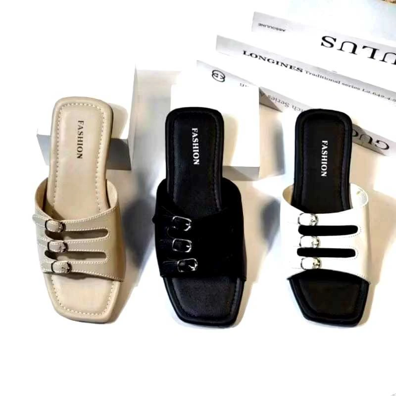 SANDAL WANITA/SANDAL TEPLEK DNG GESPER3/FUL BUSA/TERBARU/TERLARIS/TERMURAH