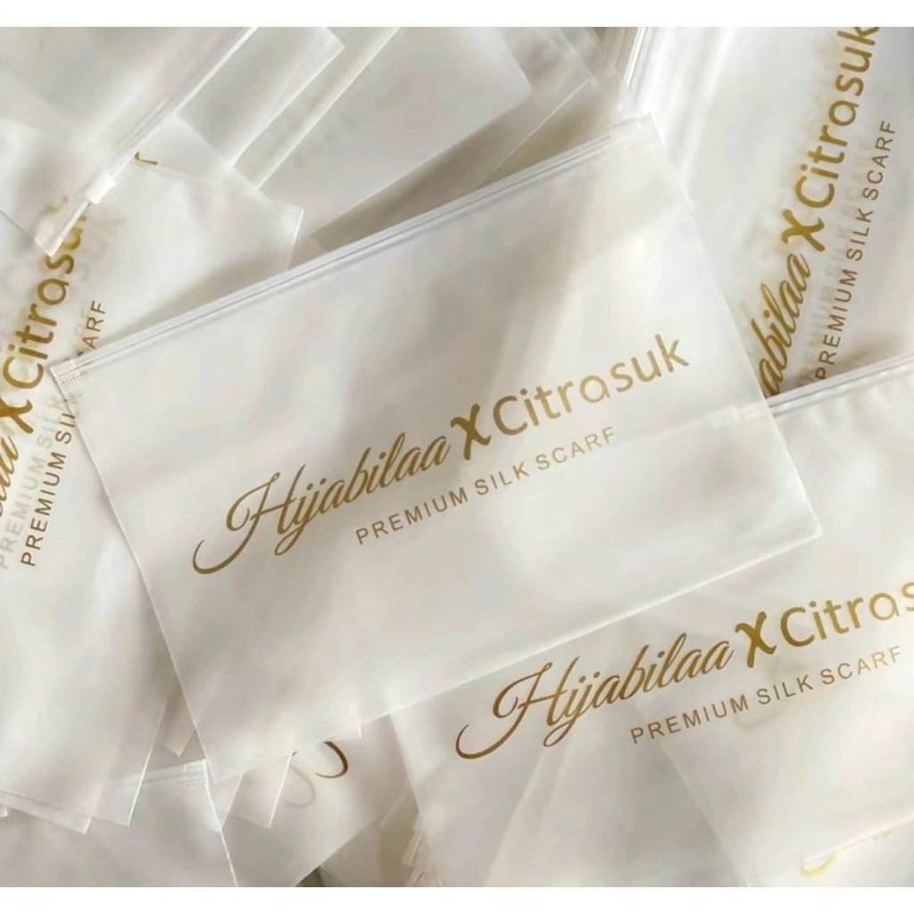 zipper hijab 50 pcs,zipper scincare ,kantong plastik ,zipper hijab ,zipper kedung,Plastik Ziplock Custom Kerudung Jilbab Instan Hijab Square Pasmina Syari Simer Bergo PVC Premium,POUCH HIJAB / ZIPLOCK CUSTOM LOGO / ZIPPER BAG / KEMASAN HIJAB