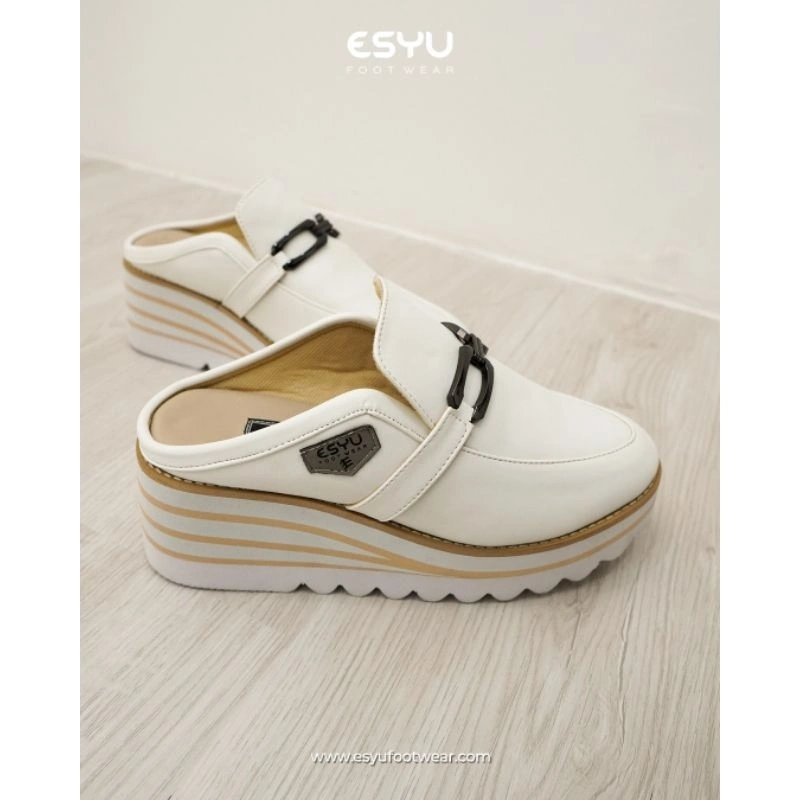 ESYUFOOTWEAR - Iori white- Sepatu Wedges