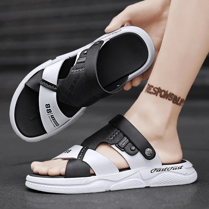 COD & KIRIM HARI INI SANDAL PRIA CASUAL DENGAN INSOLE YANG LEMBUT NYAMAN DI GUNAKAN ANTI SLIP ANTI LICIN KELUARAN TERBARU 2025