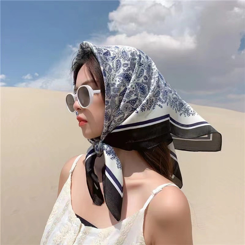 Tipis Soft Syal Leher Wanita Vintage Elegan Mete Paisley Scarf Premium Silk Scarf 90x90cm Jilbab Segiempat Fashion Mewah Korea Scraft Wanita Bandana Batik