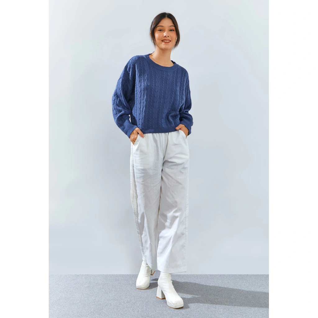 Hyerin Top Knitted Blue