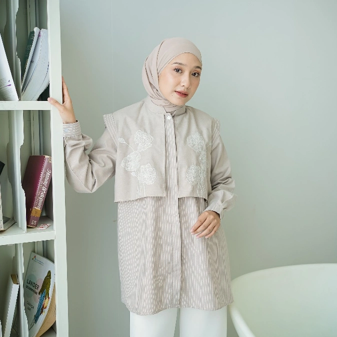 Kin Outfit Ally Blouse Atasan Wanita