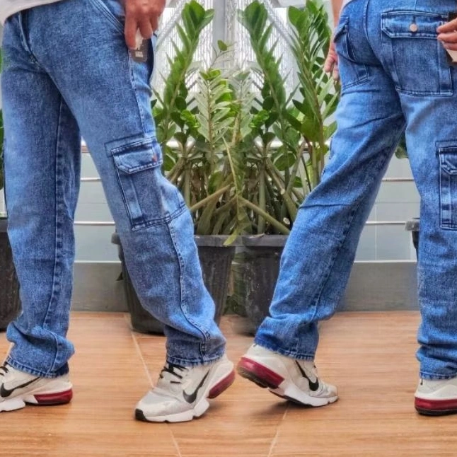 Celana Jeans Cargo Pria Standar Denim Regular Fit Santai Kekinian