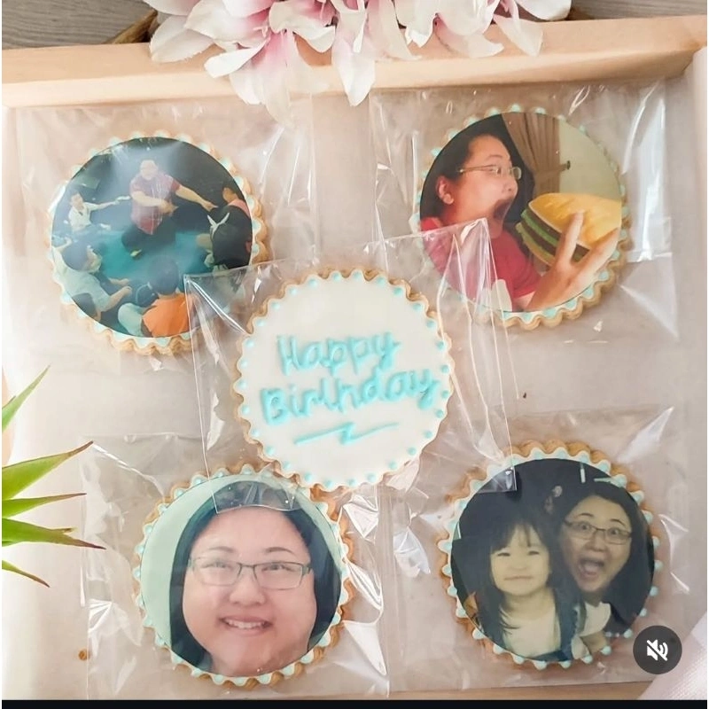 Cookies Hias Karakter Edible Print Foto Logo