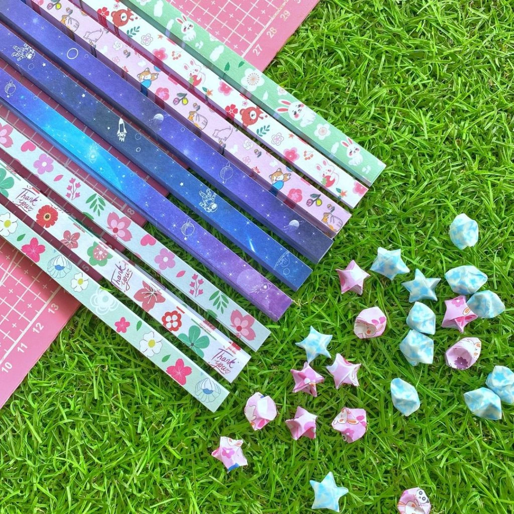 Kertas Bintang Karakter Starpaper Animal Flower Galaxy Character Motif Warna Warni quilling quiling Papercraft Craft Crafting DIY Handcraft Kerajinan Prakarya Art Color Seni Kesenian Kertakes Perlengkapan Peralatan Stationery Tools Home Stuff Dekor Hiasan