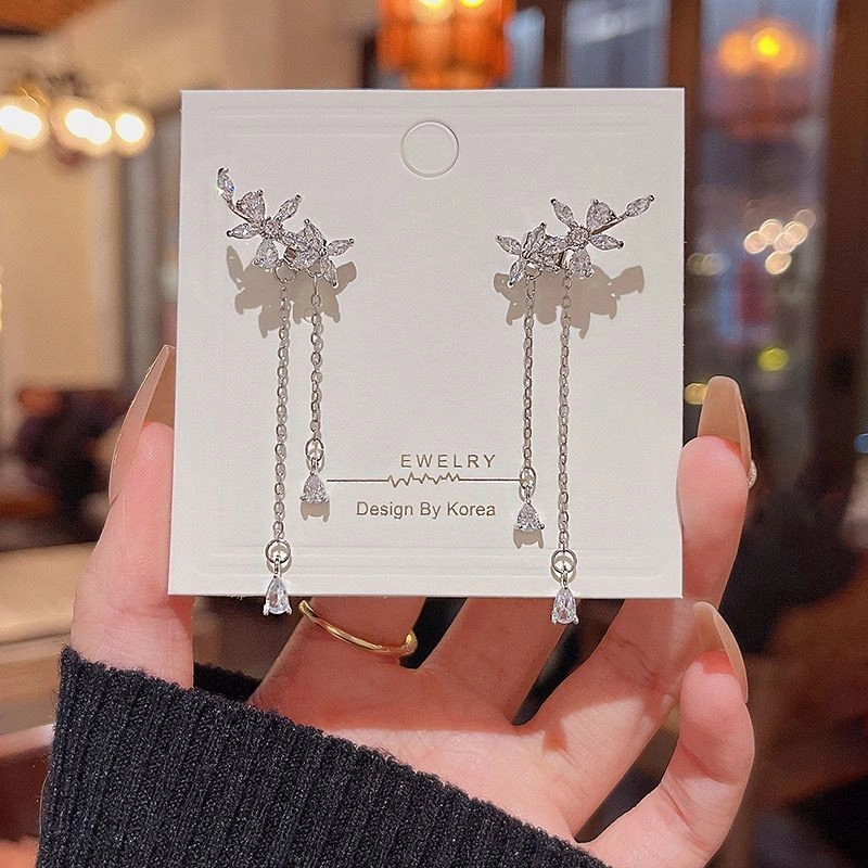 JOY A22 Anting Tindik Wanita Silver 925 Daun Panjang Minimalis