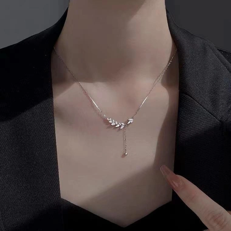 JOY K21 Kalung Wanita Daun Silver 925 Korean Minimalis Classy