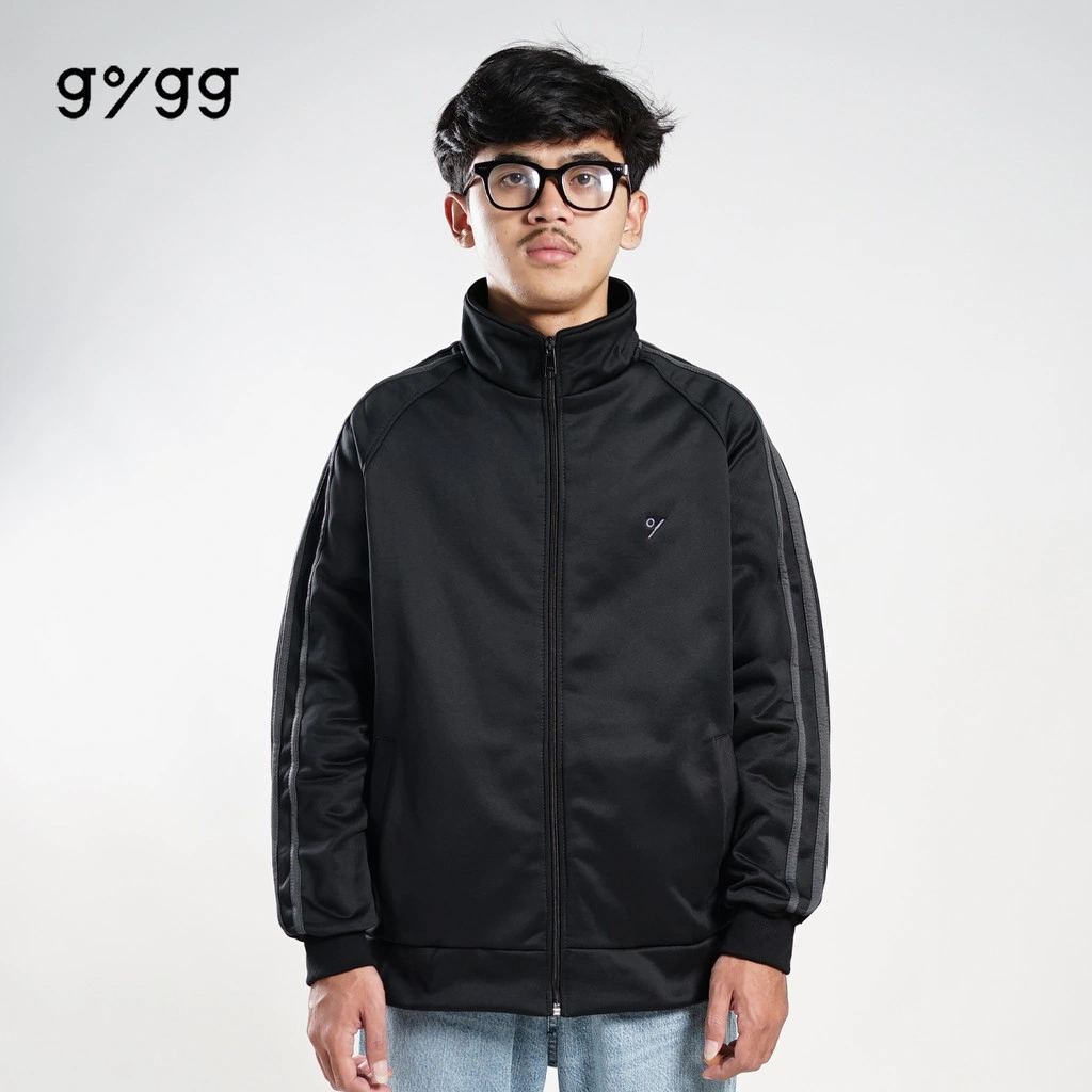 Gigg - Trackline - Black Tracktop - Sport Jacket - Jaket Hitam Pria - Atasan Cowok