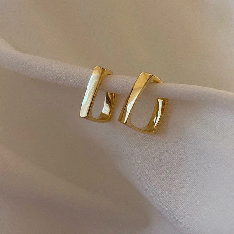 JOY A71 Anting Tindik Hoop Wanita Geometris Gold Minimalis Stainles Steel